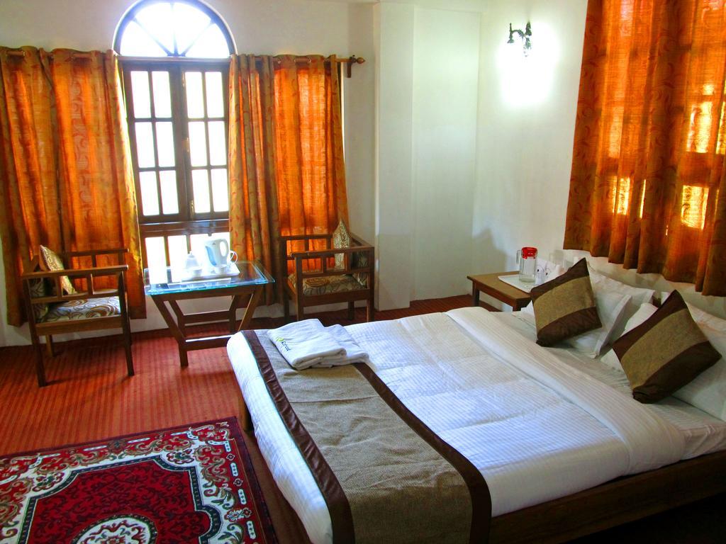 Hotel Alpine Crest กังต็อก ภายนอก รูปภาพ
